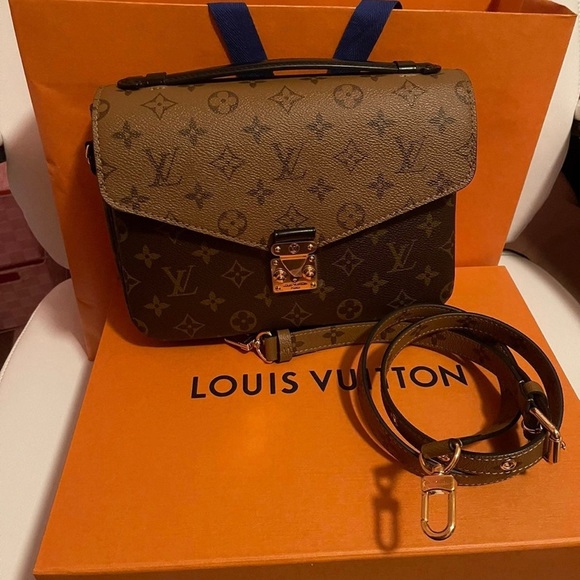 🌹💯 Authentic LOuis Vuitton Pochette Métis & Rosalie Coin Purse Bundle🌹 - Picture 5 of 16